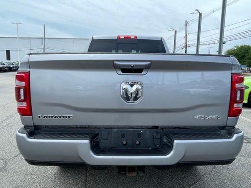 Billet Silver Metallic Clearcoat 2024 RAM 2500 Laramie