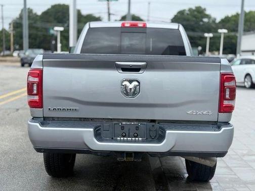 Billet Silver Metallic Clearcoat 2024 RAM 2500 Laramie