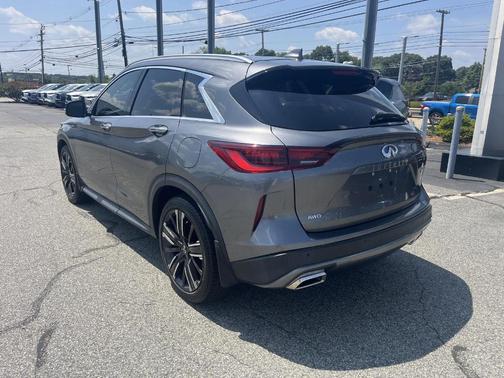 2022 INFINITI QX50 Luxe