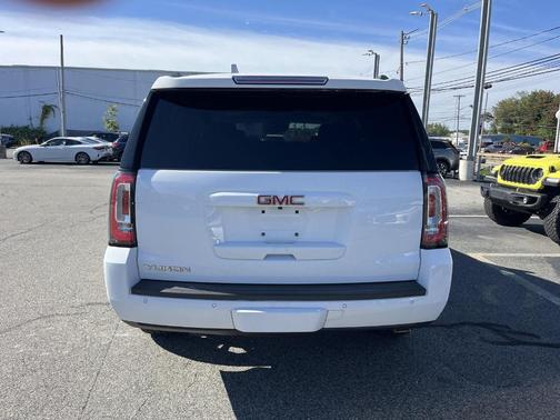 2019 GMC Yukon SLT