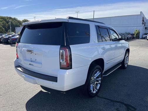 2019 GMC Yukon SLT