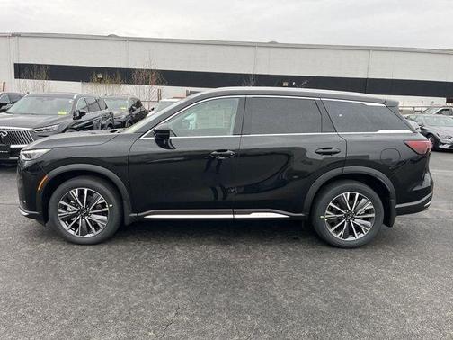 Diamond Black 2026 INFINITI QX60 Luxe