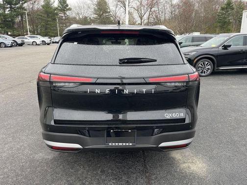 Diamond Black 2026 INFINITI QX60 Luxe