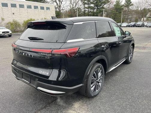 Diamond Black 2026 INFINITI QX60 Luxe