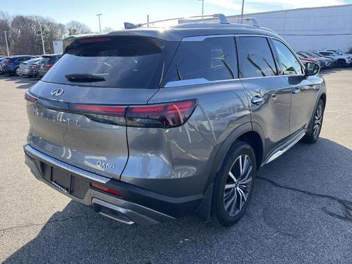 2025 INFINITI QX60 SENSORY