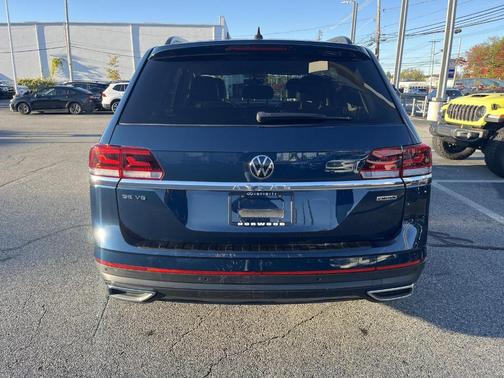 2022 Volkswagen Atlas 3.6L SE w/Technology