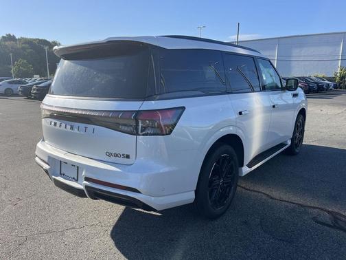 2026 INFINITI QX80 SPORT