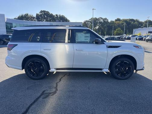 2026 INFINITI QX80 SPORT