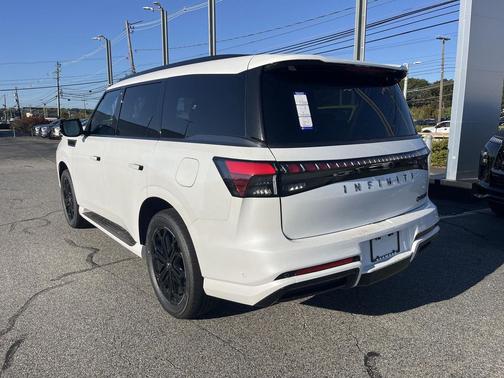 2026 INFINITI QX80 SPORT