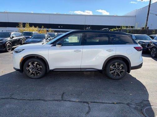 White 2027 INFINITI QX60 AUTOGRAPH