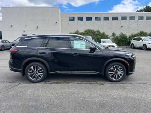 Black 2027 INFINITI QX60 Luxe