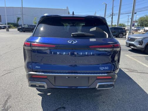 2022 INFINITI QX60 Luxe
