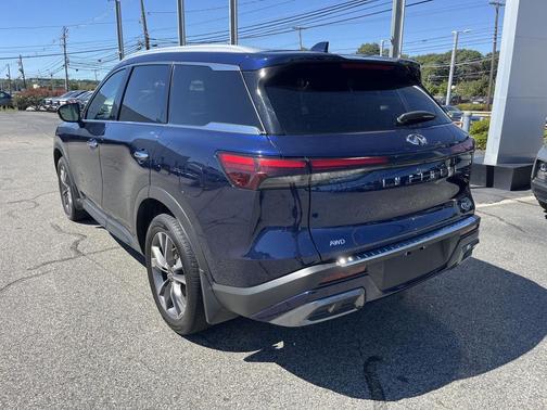 2022 INFINITI QX60 Luxe
