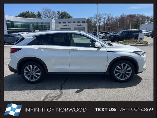 2022 INFINITI QX50 LUXE