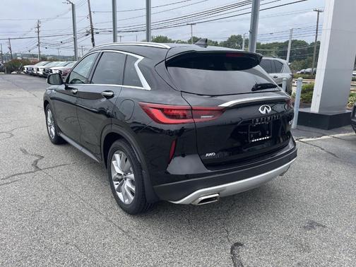 2022 INFINITI QX50 ESSENTIAL