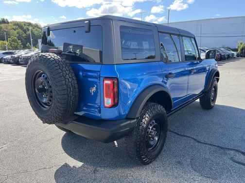 2023 Ford Bronco Black Diamond