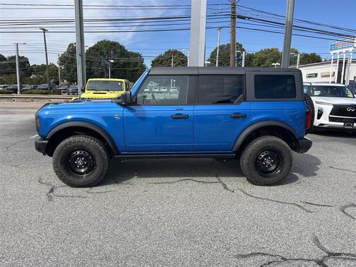 2023 Ford Bronco Black Diamond