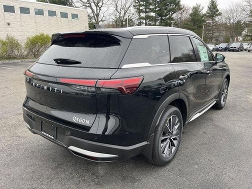 Diamond Black 2026 INFINITI QX60 Luxe