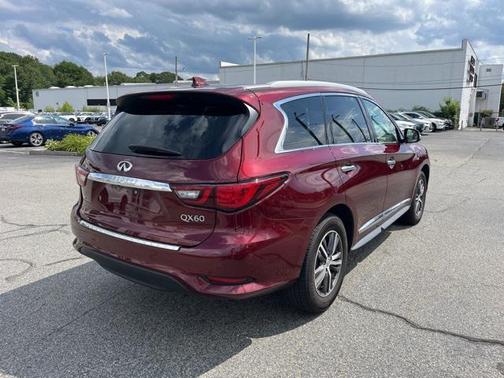 2019 INFINITI QX60 LUXE
