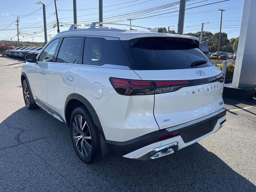 2022 INFINITI QX60 SENSORY