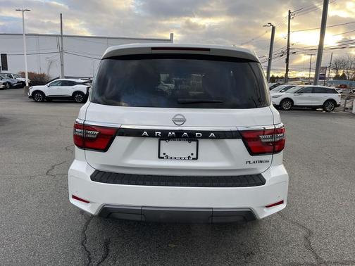 2024 Nissan Armada Platinum
