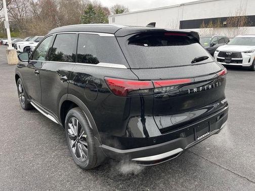 Diamond Black 2026 INFINITI QX60 Luxe