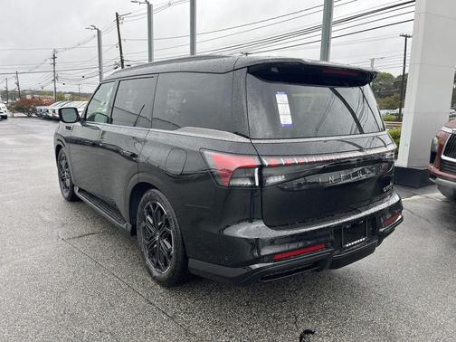 2026 INFINITI QX80 SPORT