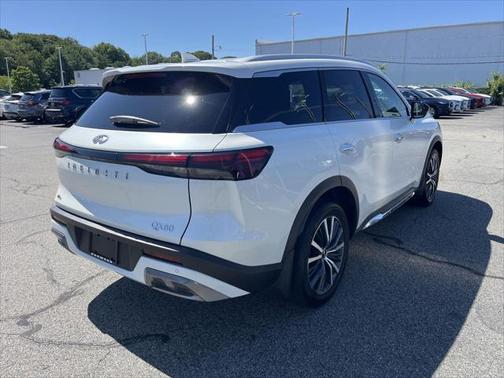 2025 INFINITI QX60 SENSORY