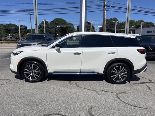 2025 INFINITI QX60 SENSORY