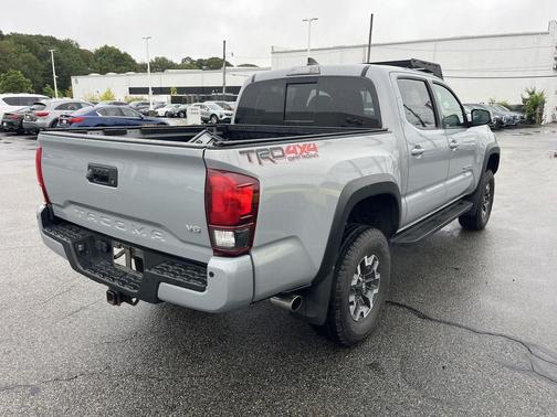 2018 Toyota Tacoma SR