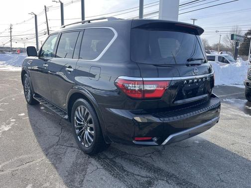 2024 Nissan Armada Platinum