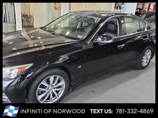 2015 INFINITI Q50 Premium
