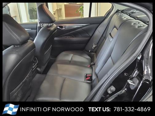 2015 INFINITI Q50 Premium