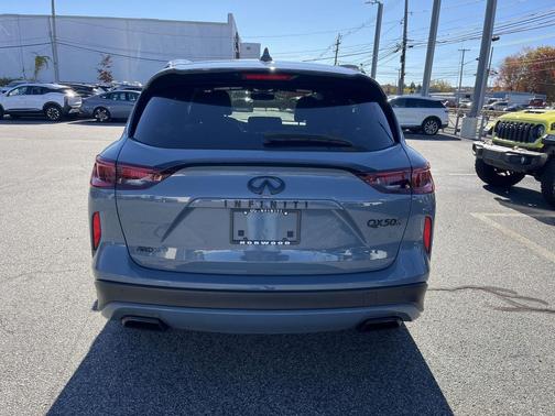 2025 INFINITI QX50 SPORT