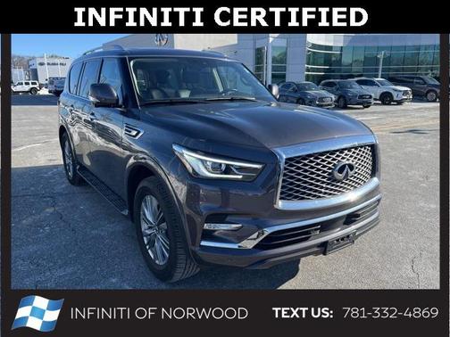 2023 INFINITI QX80 LUXE