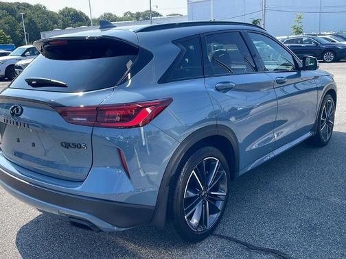 2023 INFINITI QX50 SPORT