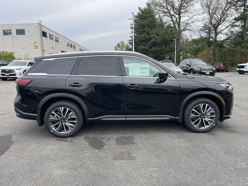 Diamond Black 2027 INFINITI QX60 Luxe