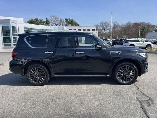 Diamond Black 2024 INFINITI QX80 SENSORY