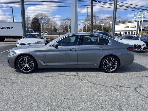 Skyscraper Gray Metallic 2023 BMW 530e 530e xDrive