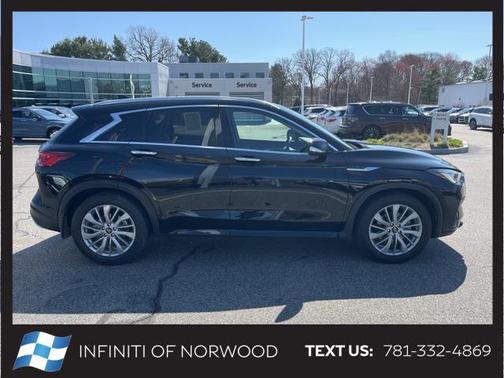 2023 INFINITI QX50 LUXE
