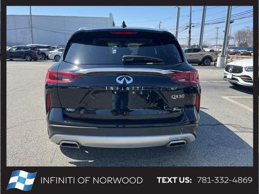 2023 INFINITI QX50 LUXE