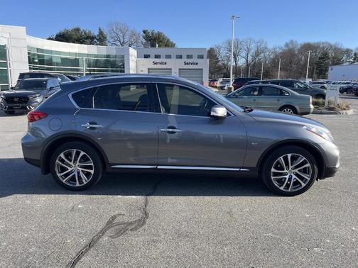2017 INFINITI QX50 Base