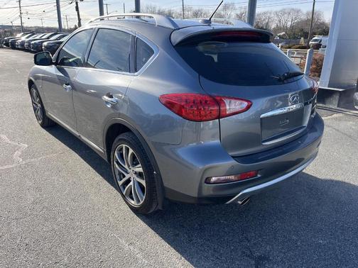 2017 INFINITI QX50 Base