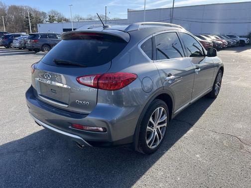 2017 INFINITI QX50 Base