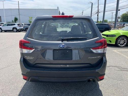 Magnetite Gray Metallic 2023 Subaru Forester