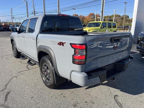 2024 Nissan Frontier PRO-4X