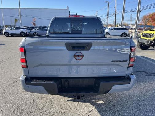 2024 Nissan Frontier PRO-4X