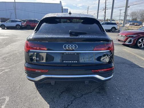 2022 Audi Q5 45 S line quattro Premium