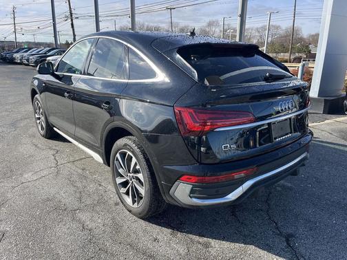 2022 Audi Q5 45 S line quattro Premium