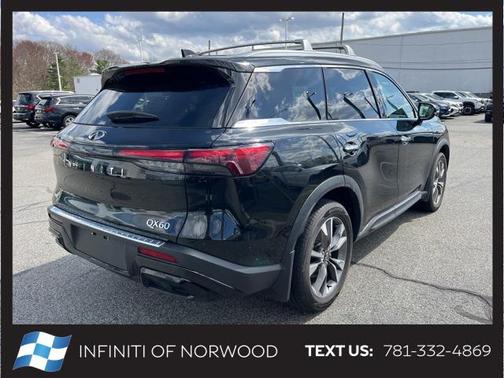 2023 INFINITI QX60 LUXE